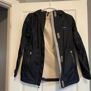 GUC Women’s size XS Vineyard Vines Raincoat